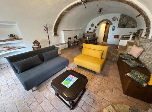 La Casa nella Roccia