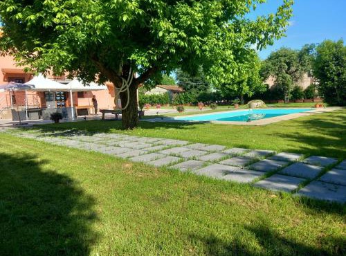 "La vita in campagna" Villa in Castiglion Fiorentino with swimming pool