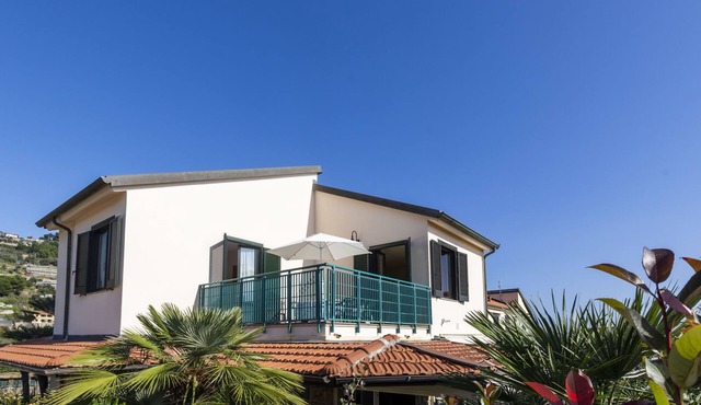 Le Margherite (SLR255) by Interhome