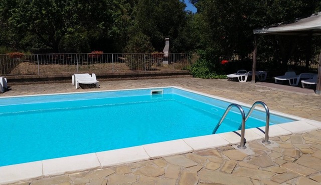 Letizia apartment in farmhouse in the countryside