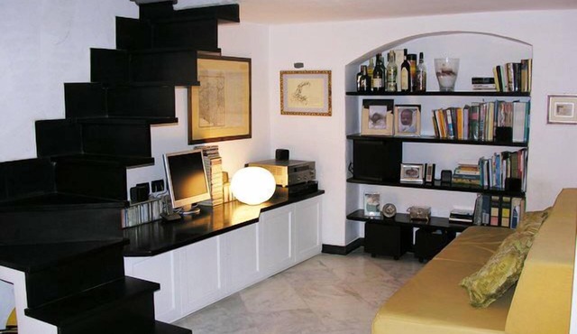 Loft in San Lorenzo, two minutes from the Acquario; optional parking