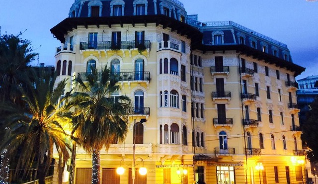 Lolli Palace Hotel