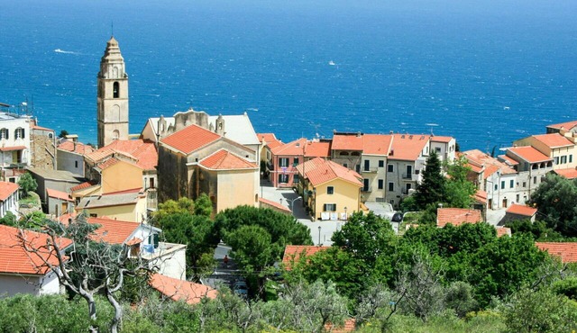 Lovely apartment for 6 guests with WIFI, TV, balcony and pets allowed