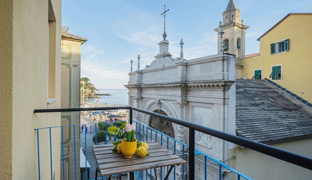 Lovely apartment for 3 guests with A/C, WIFI, TV and balcony