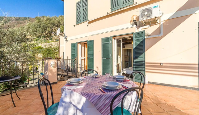 Lovely apartment in Recco with WiFi