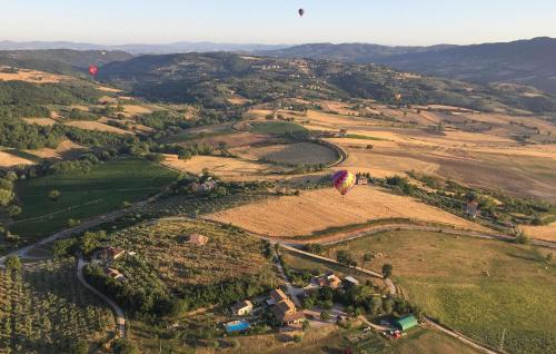 Lovely Home In Frazione Marcellano