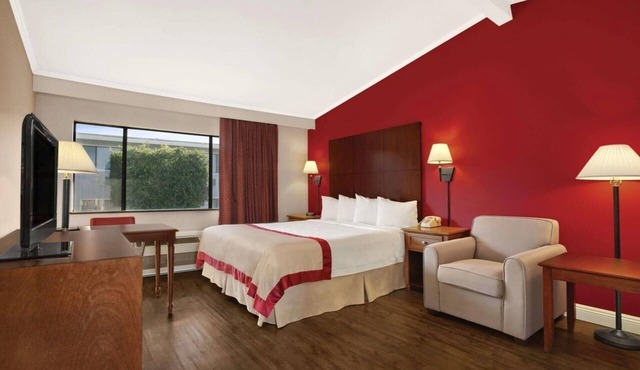 Lover's Paradise! Romantic and Cozy Unit, Restaurant, Pool