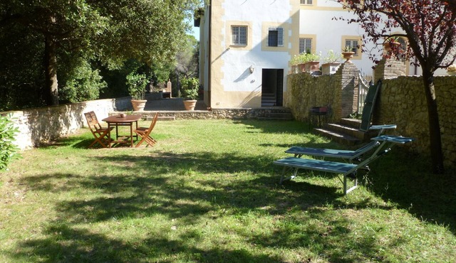 Luxurious apartment with private garden in a vast uncontaminated property 2+2