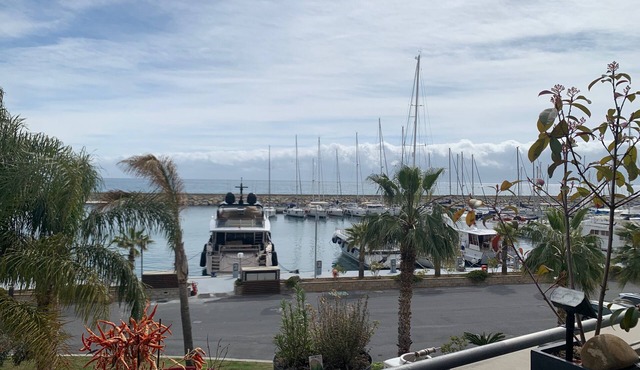 Luxury Apartment San Lorenzo al Mare