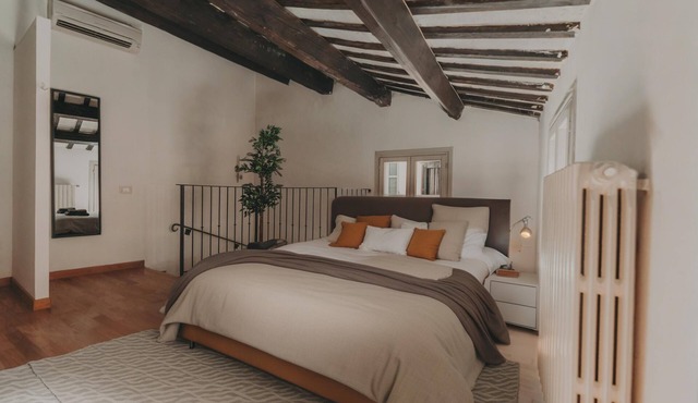 Luxury private home - City Center
