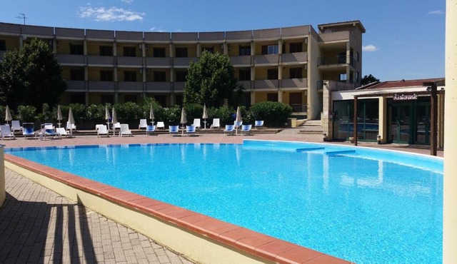 META HOTEL
