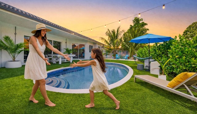 Miami Relax Retreat w/Games/Golf/BBQ & Heated Pool