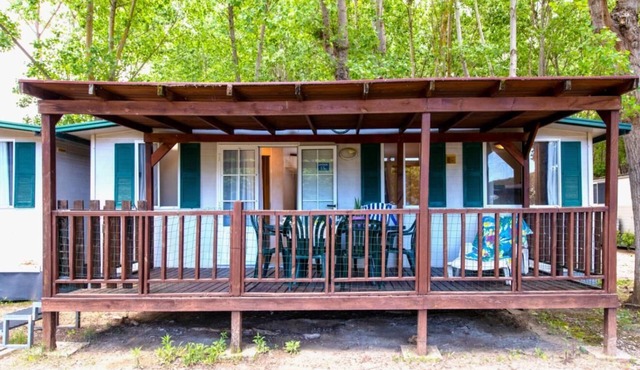 Mobilhome Superior - Two Bedroom Resort, Sleeps 6