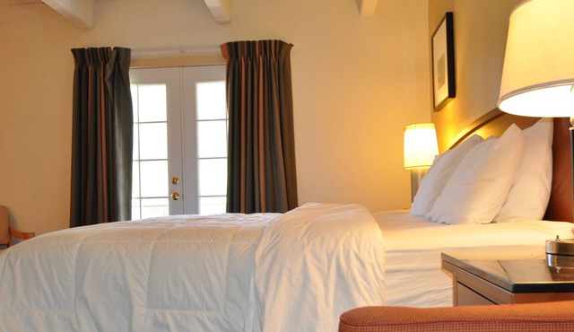 Monarch Mountain Lodge