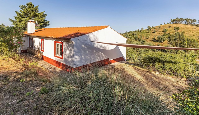 Monte Labarito - Casa de Baixo - Country House 30' away from the beach