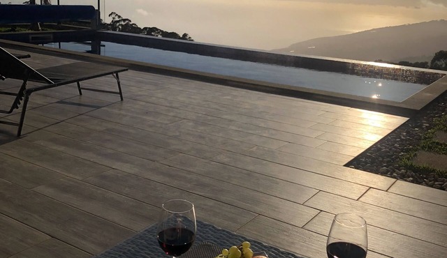 New construction above the rooftops of Calheta, absolute privacy, heated pool.