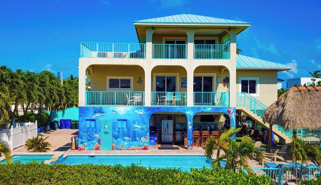 New Florida Keys Vacation Rentals- Beach House on Sombrero Beach Dock Pool 6 bed