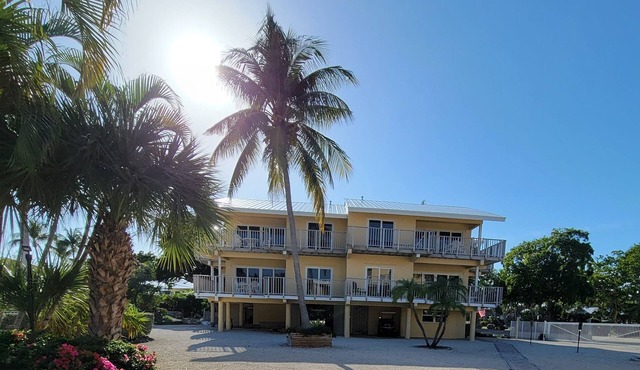 New listing! Key Largo Villa close to John Pennekamp State Park