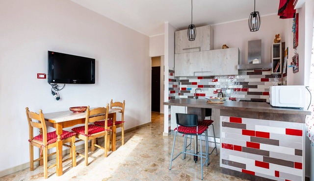 Nice apartment for 5 guests with A/C, WIFI, TV, balcony and pets allowed