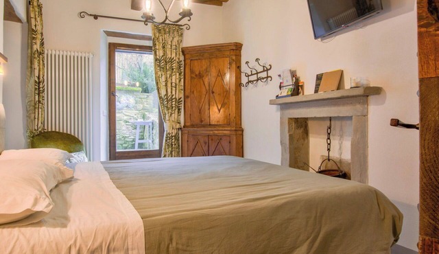Nice apartment for 2 guests with WIFI, TV, patio and pets allowed