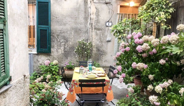 Nice apartment for 4 guests with TV and terrace