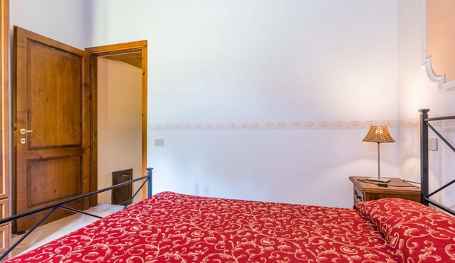 Nice apartment for 5 guests with pool, WIFI, A/C, TV and patio