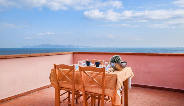 Nice home in Cavo with WiFi