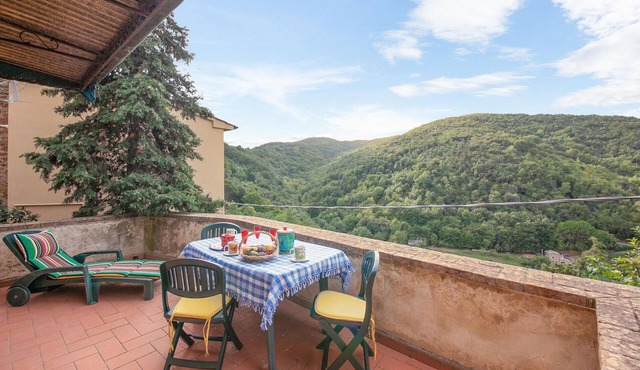 Nice home in Montecatini V.C. (Pi) with WiFi