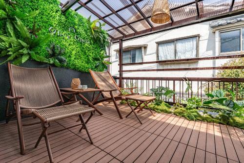 Olive Glade 3BR Private House with Terrace 5min Metro Near Namba