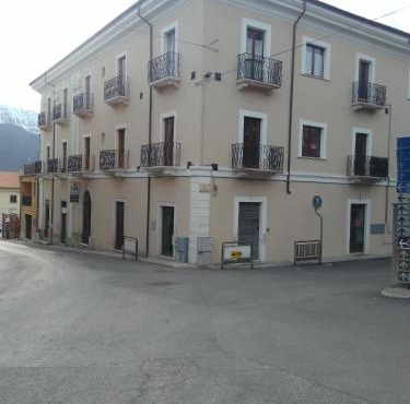 Palazzo Camelot, 19 Via Nazionale