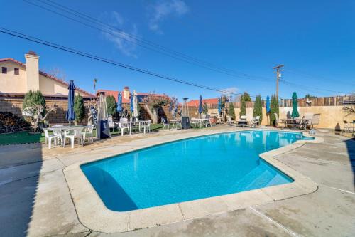 Palmdale Family Home w/Private Pool & Backyard
