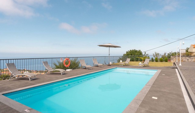 Panoramic Villa II- Wonderful view with heated pool (new)