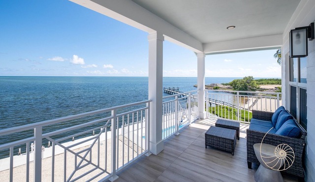 Peaceful Palms #15 ~ 3 Bed / 3 Bath Islamorada Villa W/ Unobstructed Ocean Views