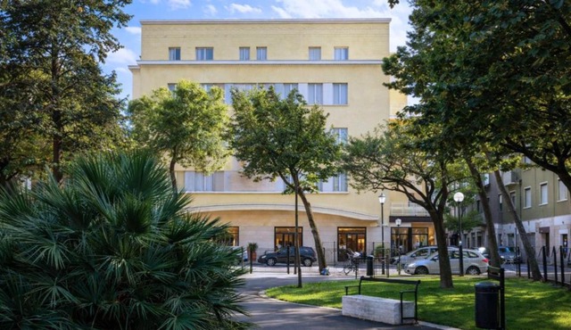 Phi Hotel Ambra