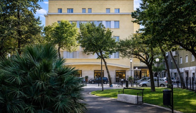 Phi Hotel Ambra