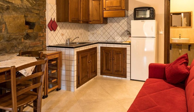 Pietre flat with double bedroom and living room with sofa bed
