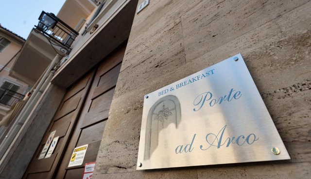 Porte ad Arco