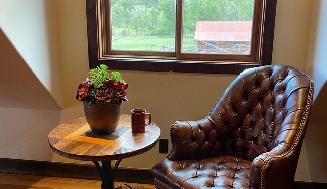 Private, Upscale Apartment above a barn in Durango, Colorado in Durango