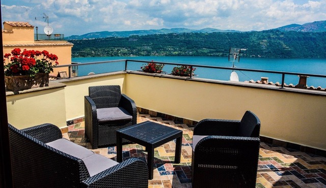 Raffaello Suite at Atlantis Inn of Castel Gandolfo