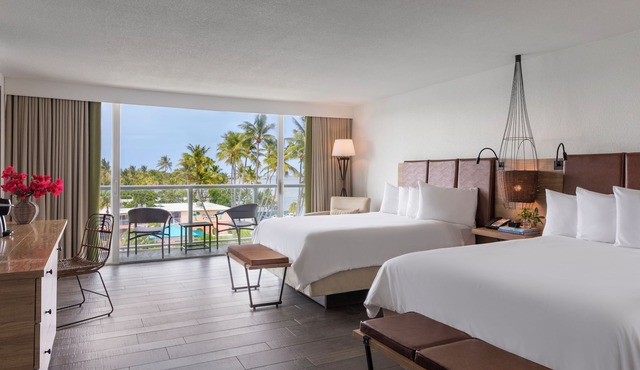 Relaxation at Its Finest in Islamorada! Free Parking, Swimming Pool!