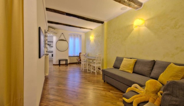 Renovated apartment in historic building in the center of Rapallo