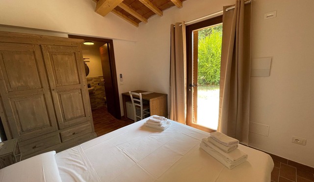 Room 'Santa Lorica - Camera 18' with Shared Pool, Wi-Fi and Air Conditioning