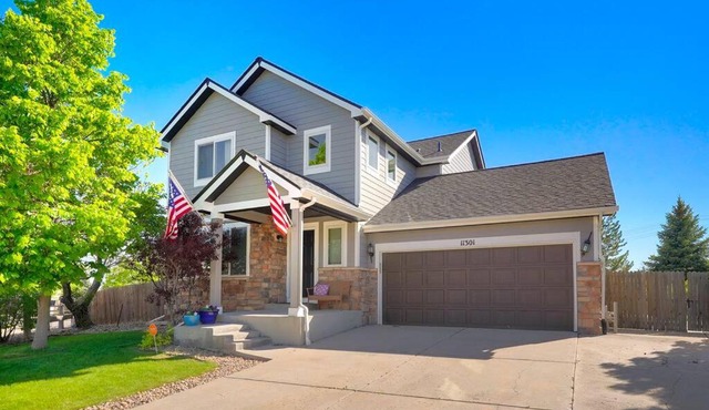 Sleeps 12 - Thornton - 25 Min to Downtown Denver