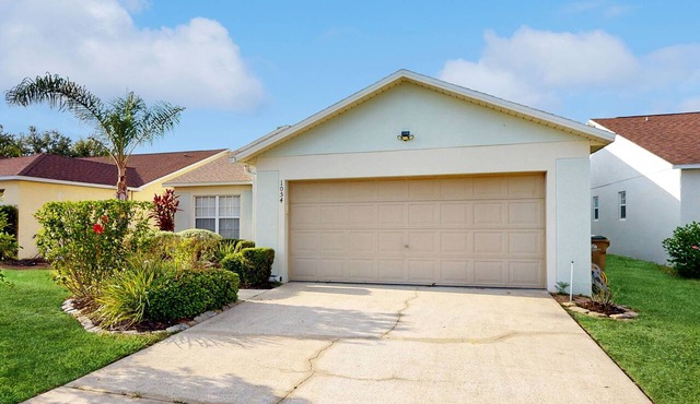 Spacious Retreat with Private Pool, Enclosed Yard, WiFi & Game Room