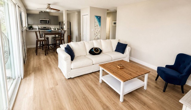 Spacious South Bay Condo