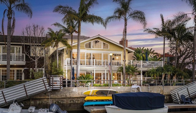 Spectacular One of a Kind-6 Bedroom Naples Waterfront Home