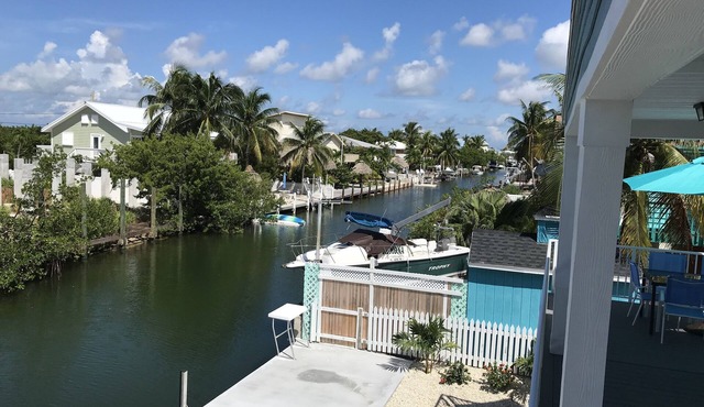 SPECTACULAR SUNSETS-60' DOCK SO CLOSE TO OPEN WATER- LITTLE TORCH KEY
