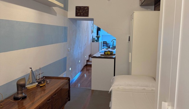 Studio Apartment with Sea View in the seaside village of Portovenere in the Gulf of Poets