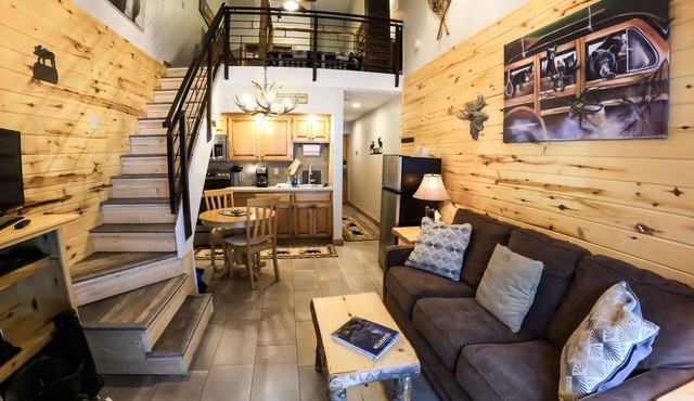 Studio Loft - Kitchenette, King bed !