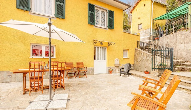 Stunning home in Borzonasca with WiFi